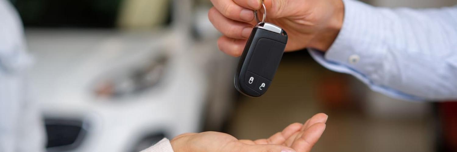 Las principales diferencias entre renting de coches, rent a car y coches por suscripción Arval.es